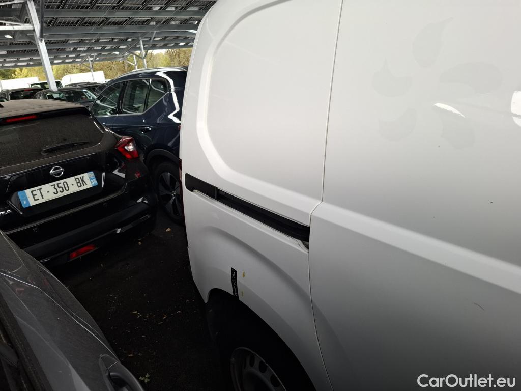 Citroen  Berlingo  Fourgon Driver M 1000 1.5 BlueHDi 100CV BVM5 E6dT #23