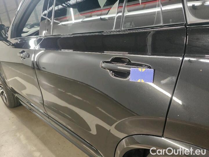 Volvo  XC90  2.0 B5 D 4WD Geartronic R-Design 7PL. 173kW/235pk  5D/P Auto-8 #35