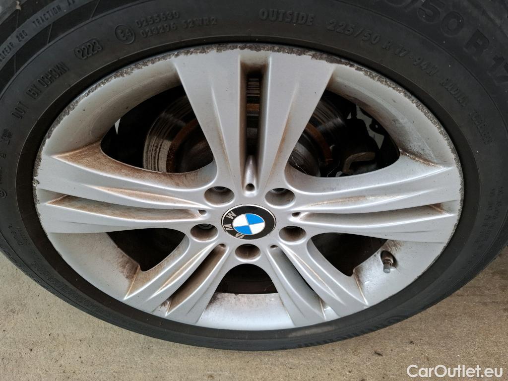  Bmw  Serie 3 Série 3 Touring 318d Sport Ultimate 2.0 150CV BVA8 E6 #21