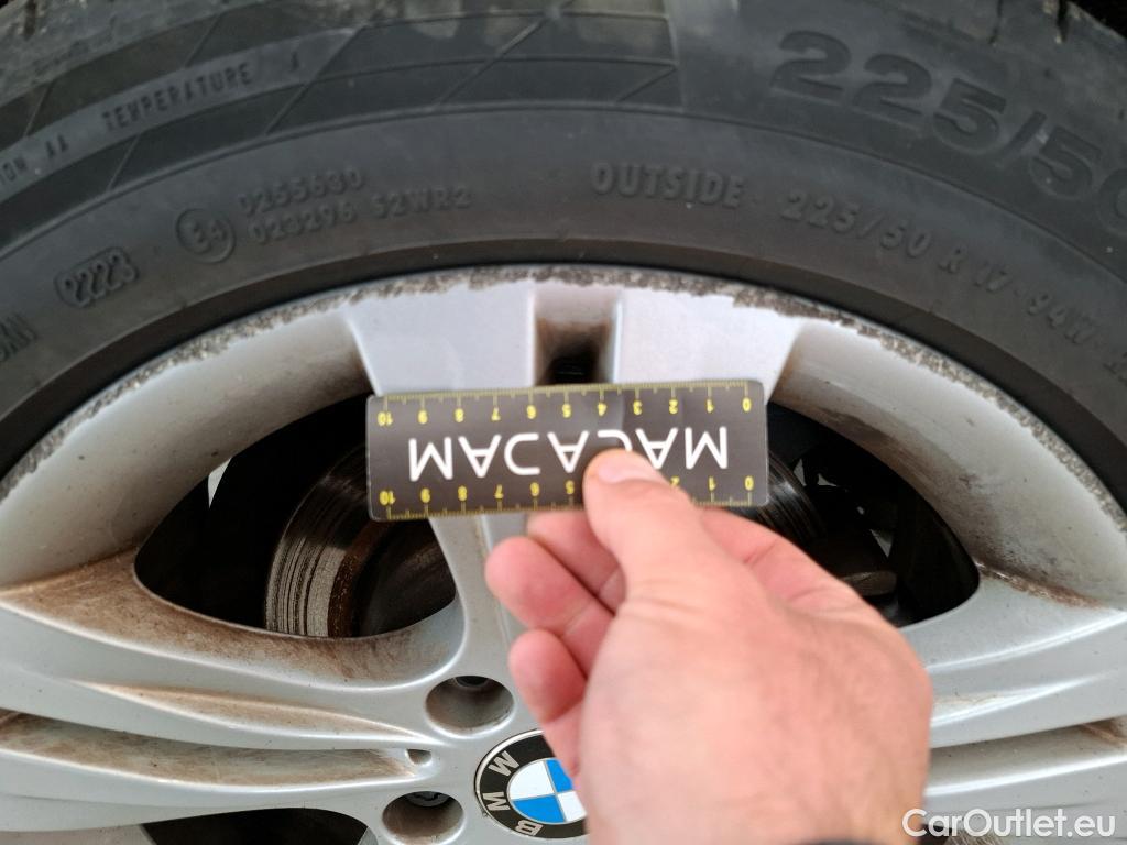  Bmw  Serie 3 Série 3 Touring 318d Sport Ultimate 2.0 150CV BVA8 E6 #22