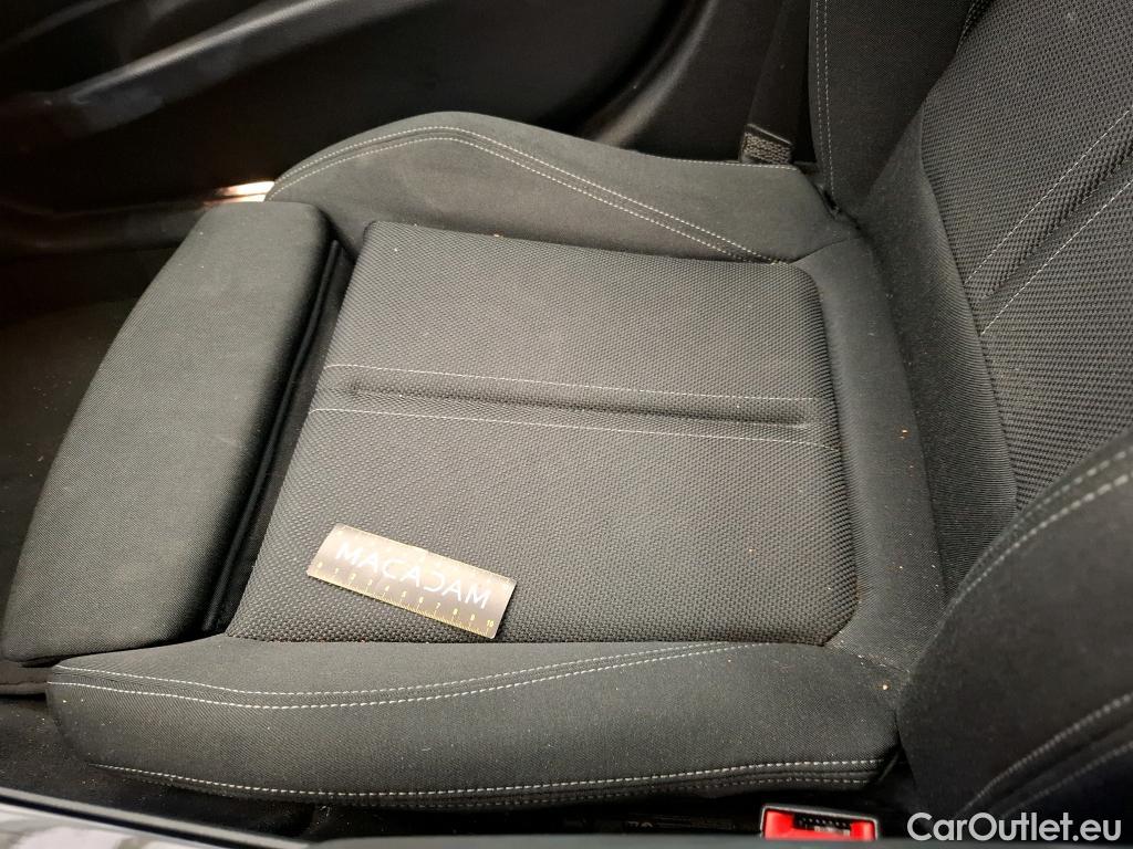  Bmw  Serie 3 Série 3 Touring 318d Sport Ultimate 2.0 150CV BVA8 E6 #23