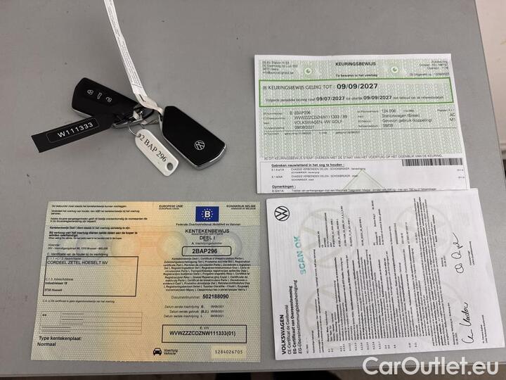 Volkswagen  Golf  VIII 2.0 TDI Life DSG 85kW/116pk  5D/P Auto-7 - CO2 onvolledig #11