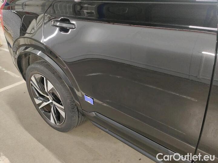 Volvo  XC90  2.0 B5 D 4WD Geartronic R-Design 7PL. 173kW/235pk  5D/P Auto-8 #70