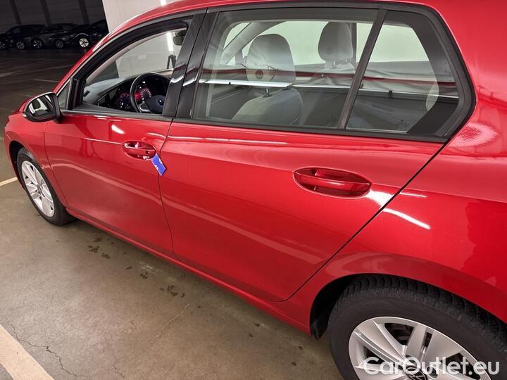 Volkswagen  Golf  VIII 2.0 TDI Life DSG 85kW/116pk  5D/P Auto-7 - CO2 onvolledig #26