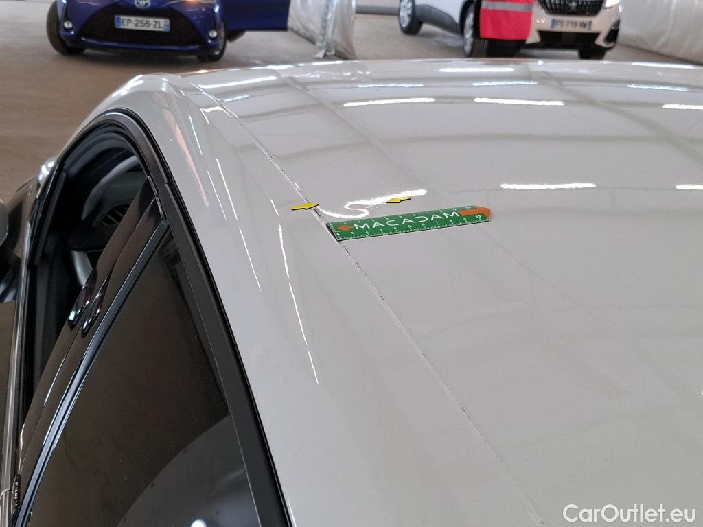 Renault  Captur  II Intens 1.6 E-TECH Plug-in 160CV BVA6 E6d #7
