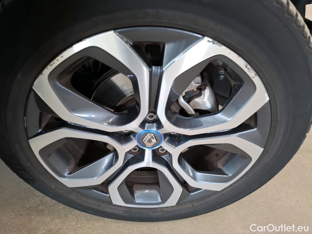 Renault  Captur  II Intens 1.6 E-TECH Plug-in 160CV BVA6 E6d #30