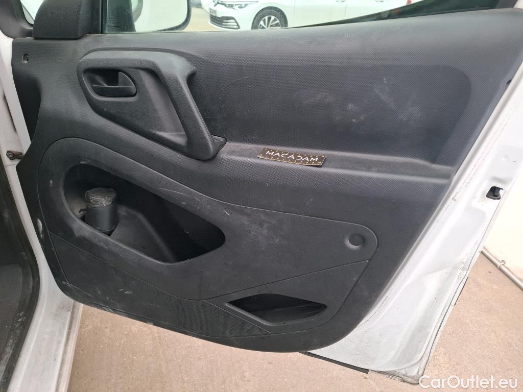  Peugeot  Partner  L1 Pack Clim 1.6 HDi 100CV BVM5 E6 #32