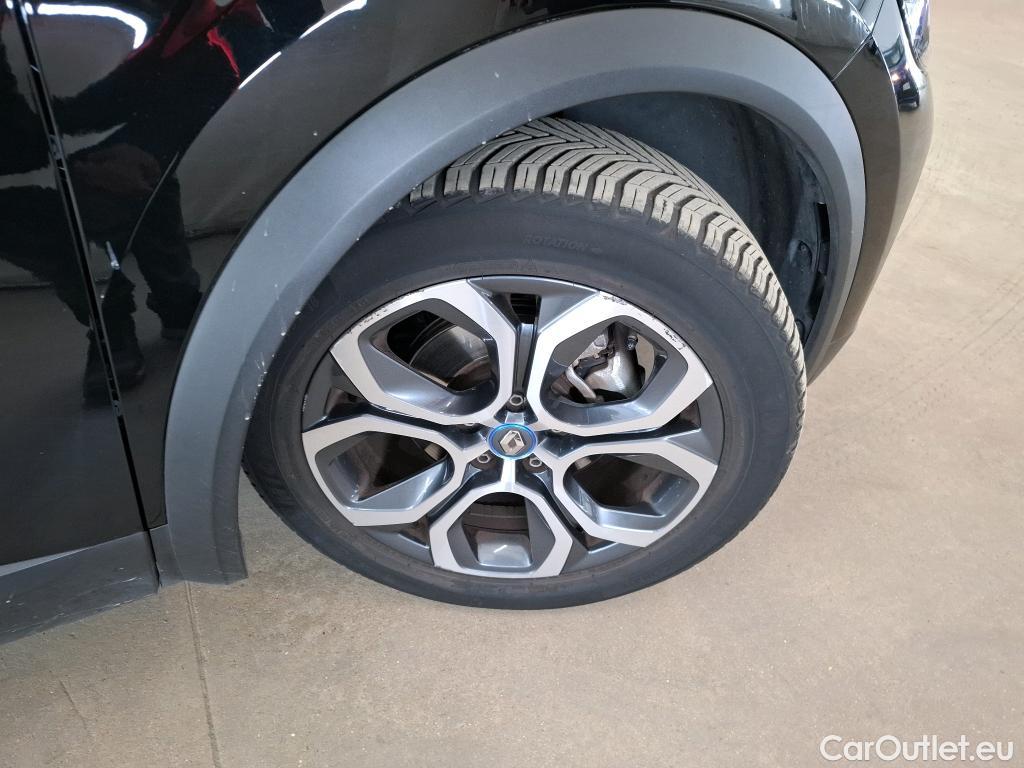 Renault  Captur  II Intens 1.6 E-TECH Plug-in 160CV BVA6 E6d #29