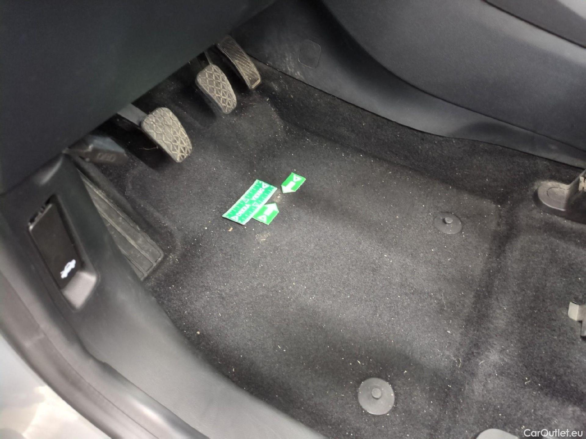 Ford  Puma  Titanium 1.0 EcoBoost 125CV BVM6 E6dT #3