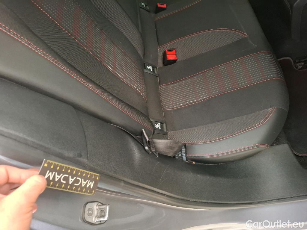 Peugeot  308  GT Line 1.2 PureTech 130CV BVA8 E6d #44