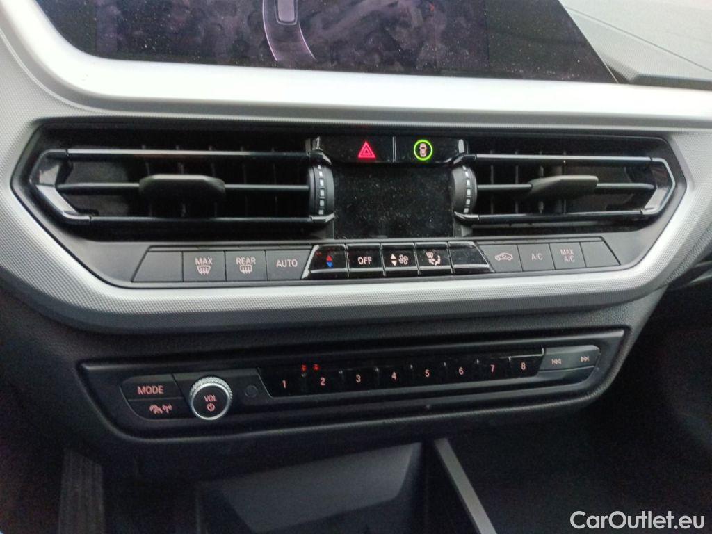 Bmw  Serie 1 BMW 1 Reeks Hatch 116dA (85 kW) 5d #35