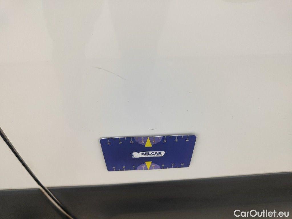 Citroen  C3 CITROEN  - 2020 1.2 PureTech 110 Shine S&S 5d Auto #21