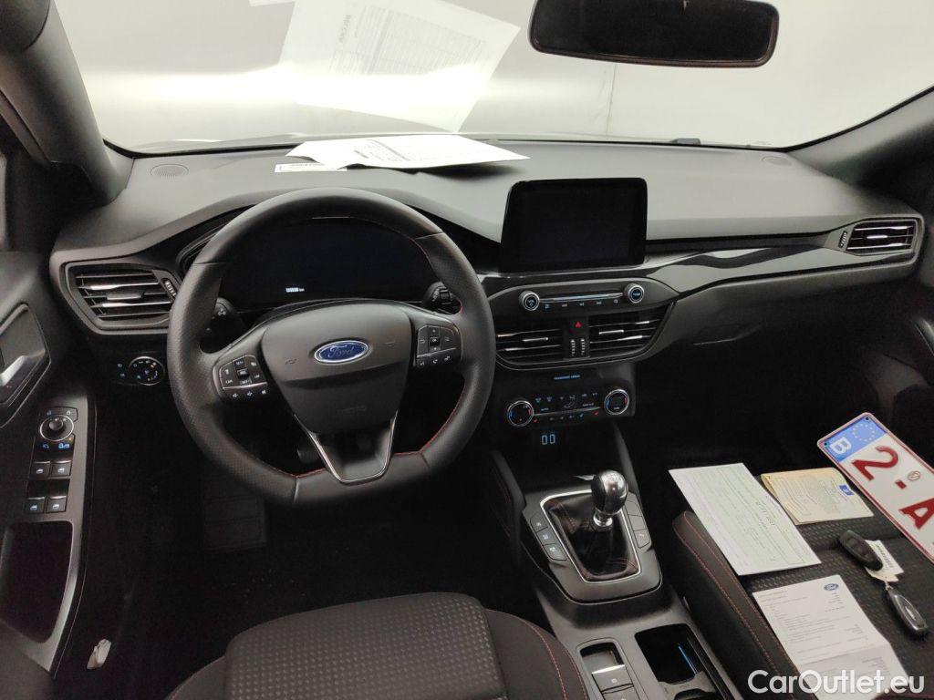 Ford  Focus Ford  Clipper 1.5 EcoBlue 88kW ST-Line X 5d #9