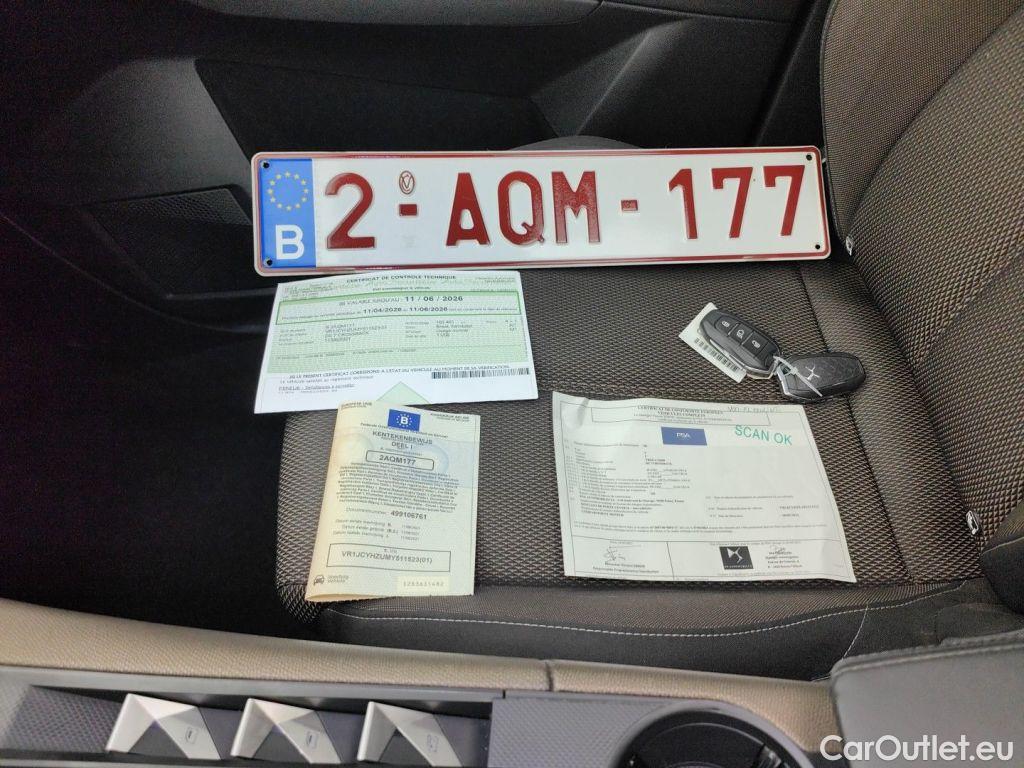 DS  DS7 DS 7 Crossback 1.5 BlueHDi 130 Automatic So Chic 5d #4