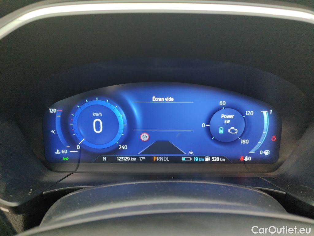 Ford  Kuga Ford  2.5i PHEV Aut. 165kW Titanium 5d #6