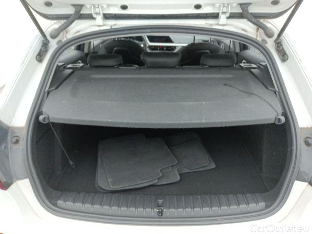 Bmw  Serie 1 BMW 1 Reeks Hatch 116dA (85 kW) 5d #14