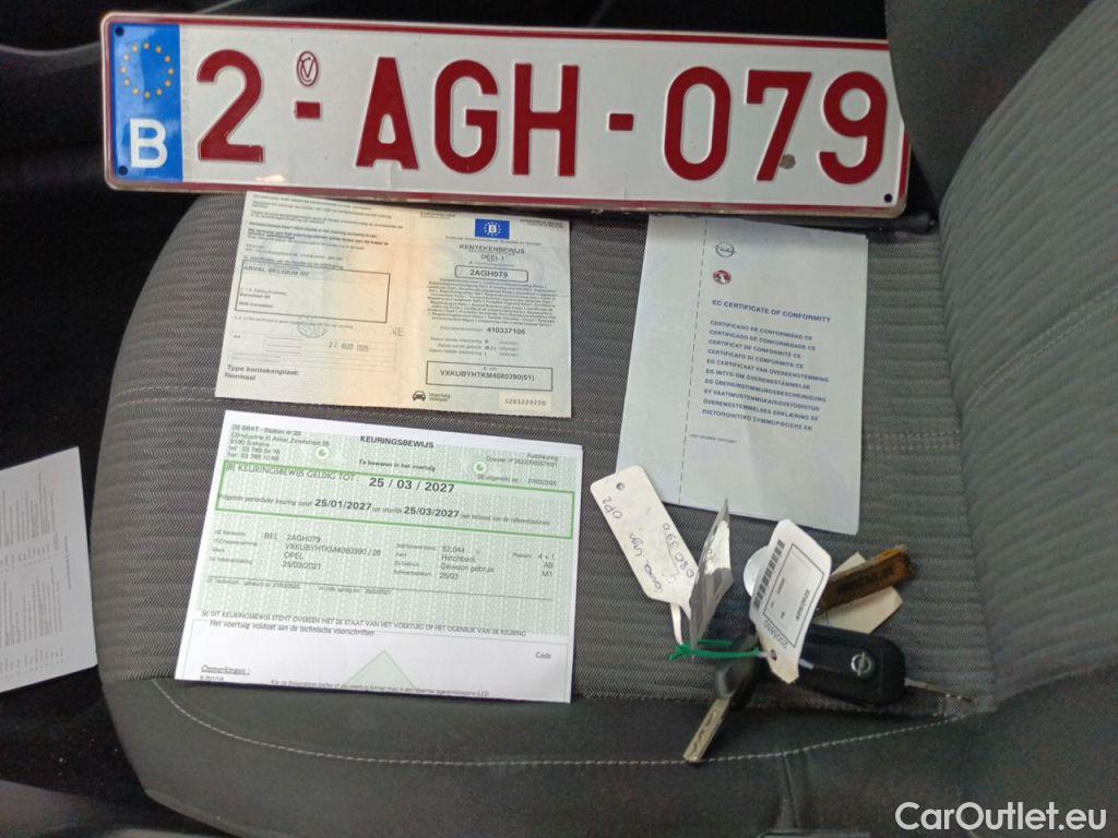 Opel  Corsa Opel  1.5 Turbo D 75kW S/S Edition 5d #4
