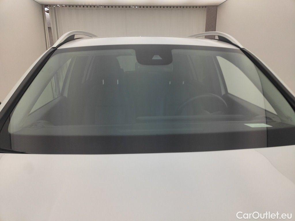 Mercedes  GLB Mercedes-Benz   200 d Business Solution 5d #18