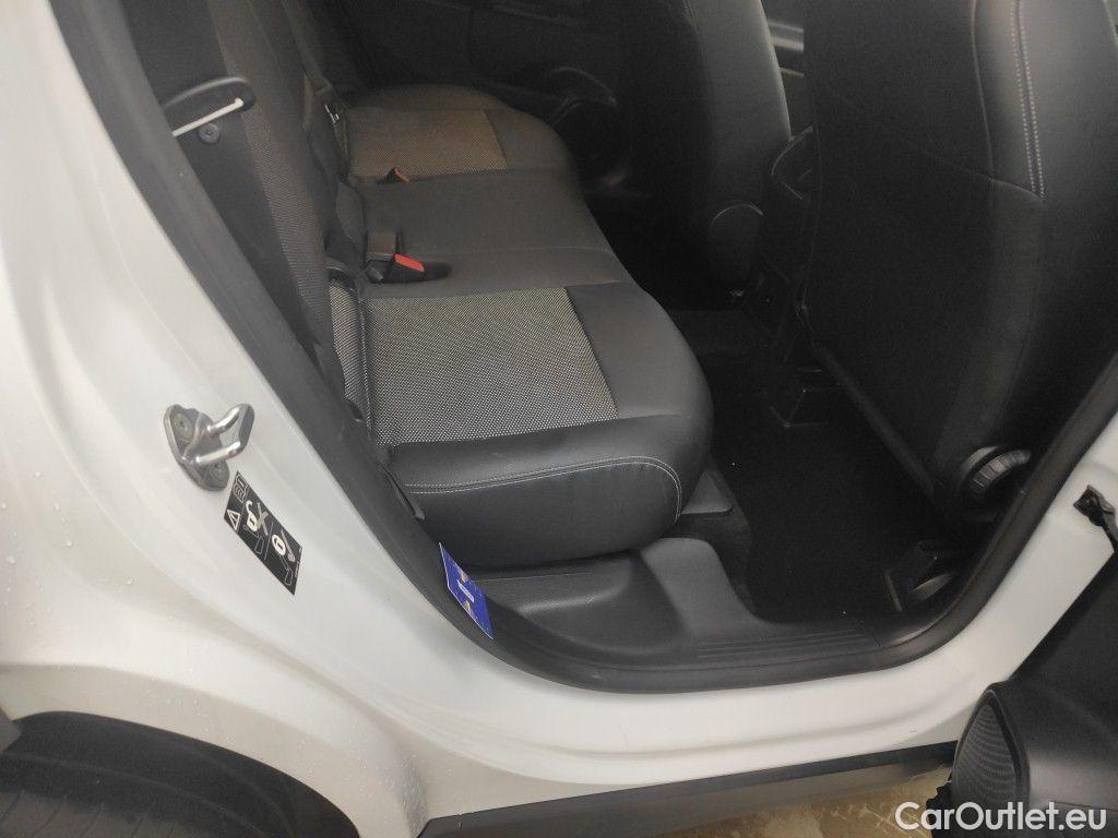 Mercedes  GLB Mercedes-Benz   200 d Business Solution 5d #70