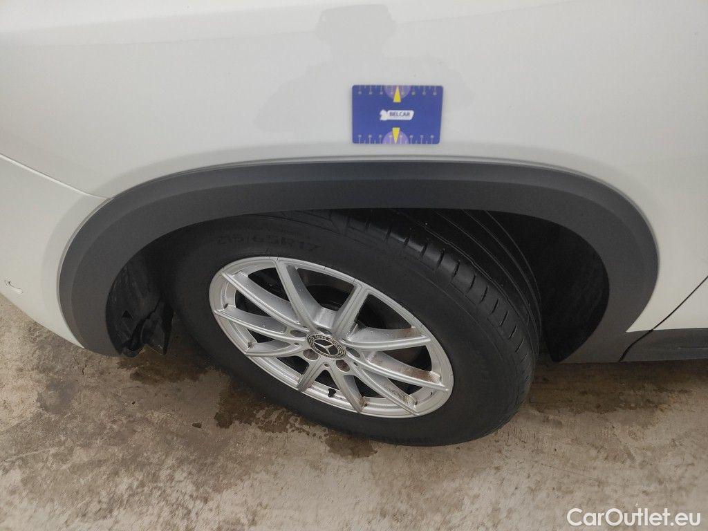 Mercedes  GLB Mercedes-Benz   200 d Business Solution 5d #36