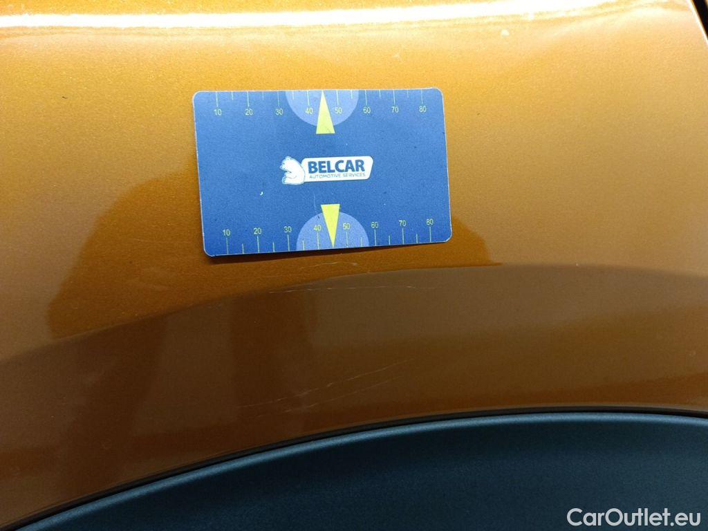 Peugeot  2008 Peugeot  1.5 BlueHDi 96kW S&S EAT8 Allure 5d #42