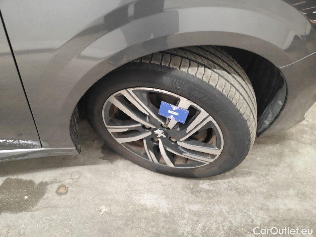 Peugeot  208 Peugeot  1.5 BlueHDi 100 MAN6 S&S Allure pack 5d #55