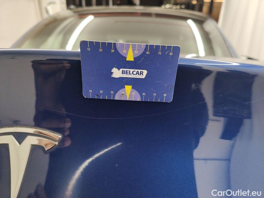 Tesla  Model 3 Tesla  Standard RWD Plus 4d #40