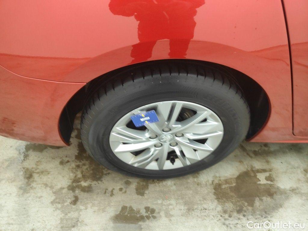 Peugeot  508 Peugeot  1.5 BlueHDi 130 S&S EAT8 Active Pack 5d #39