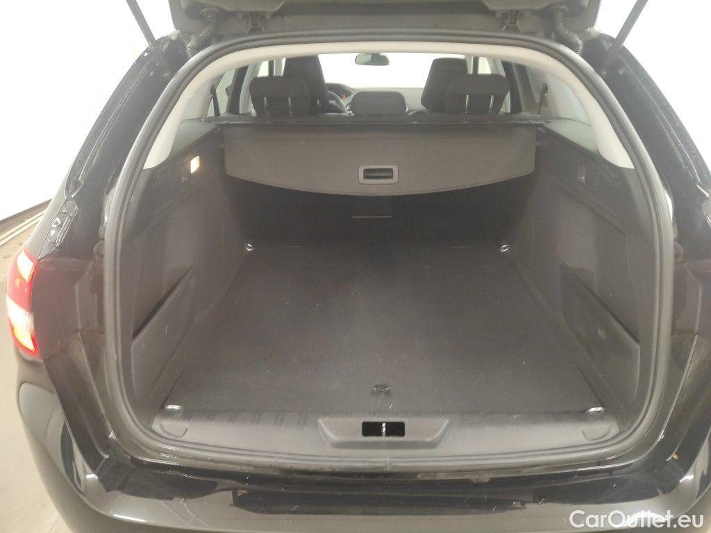 Peugeot  308 Peugeot  SW 1.5 BlueHDi 130 S&S EAT8 Allure Pack 5d #14