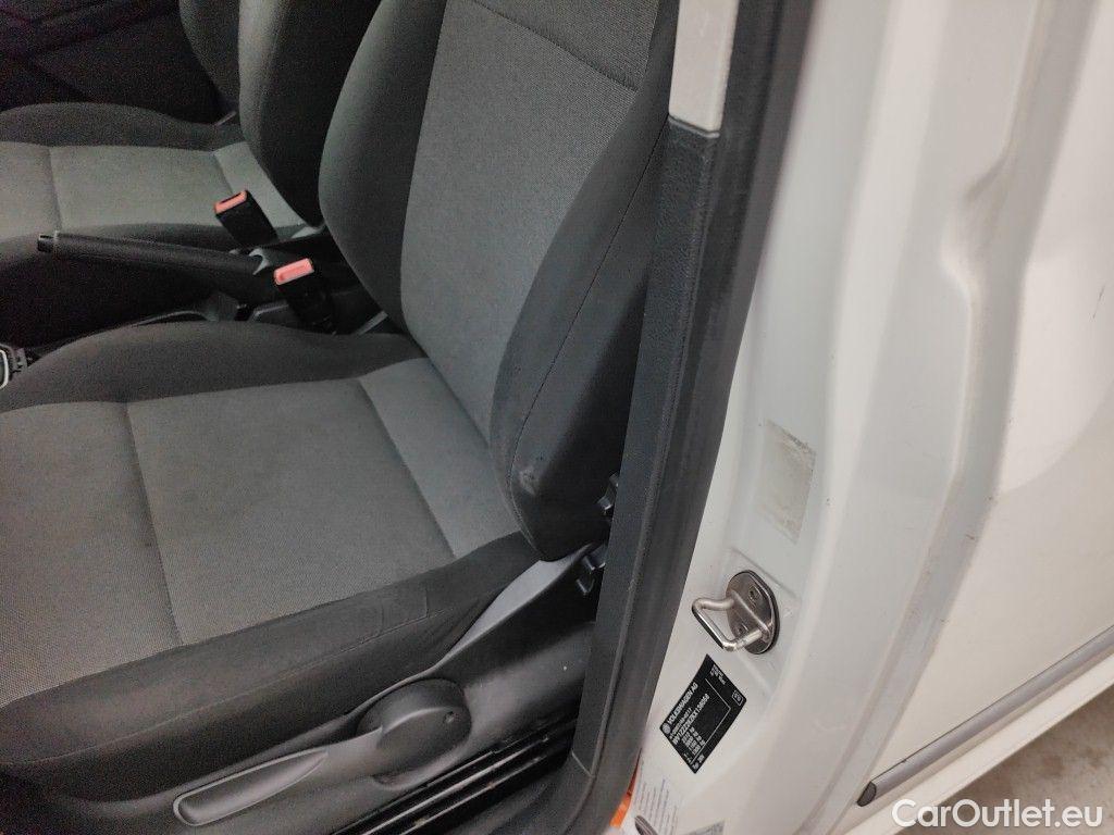 Volkswagen  Caddy Volkswagen  Maxi CRTDi 2.0 110kW SCR BMT Maxi Van 4d #19