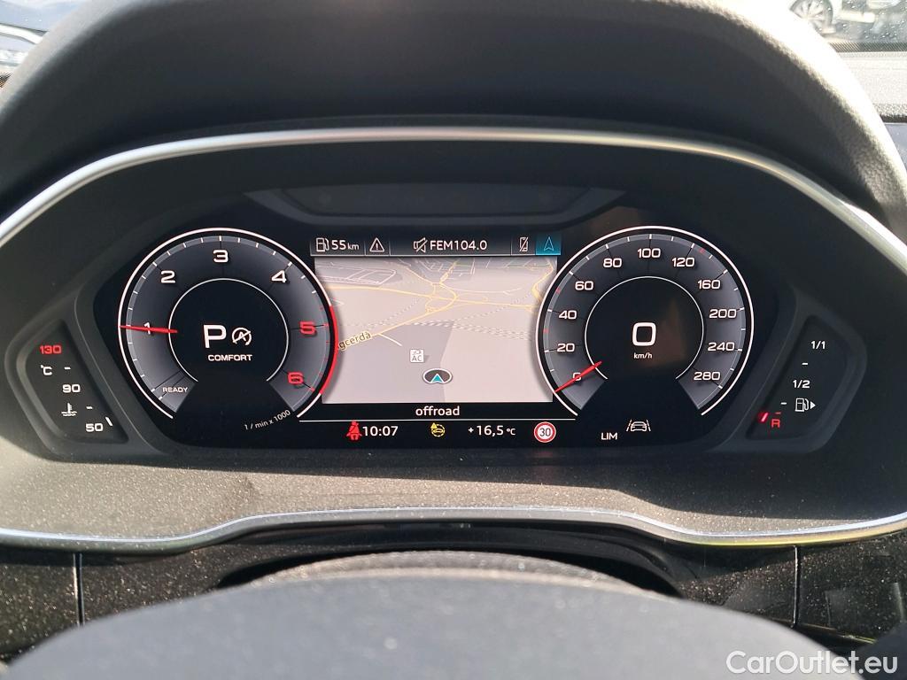 Audi  Q3 AUDI  Sportback / 2019 / 5P / todoterreno 40 TDI 140kW (190CV) S tronic Quattro #4