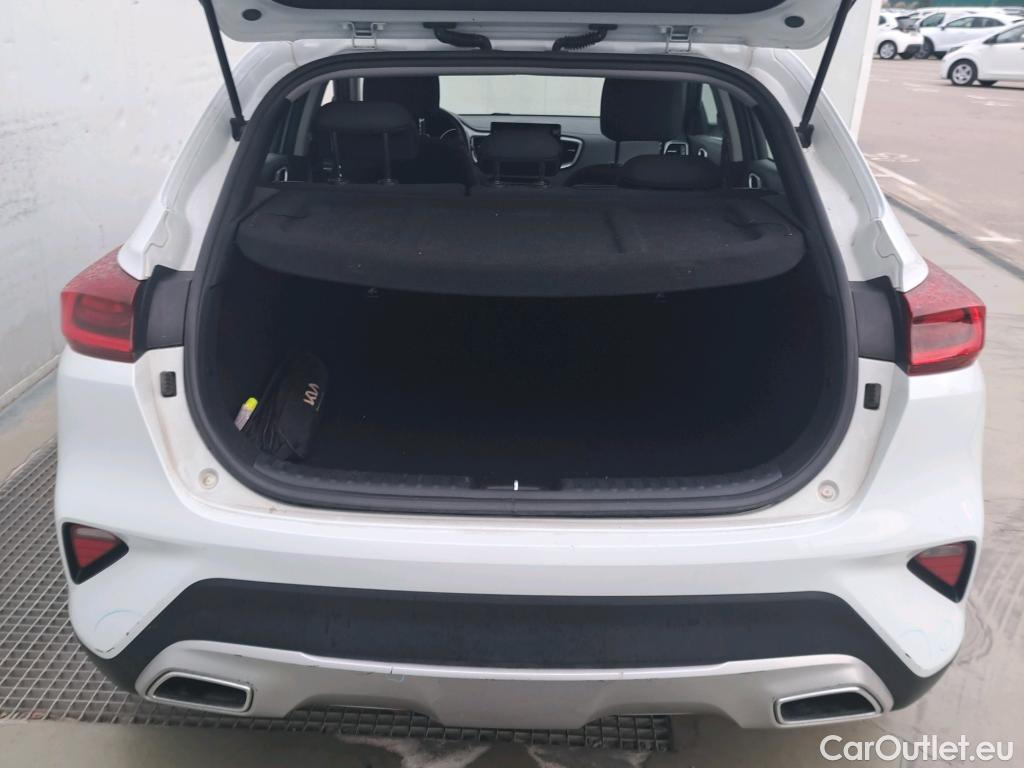 KIA  XCeed KIA  / 2019 / 5P / todoterreno 1.0 T-GDi Drive 88kW (120CV) #8
