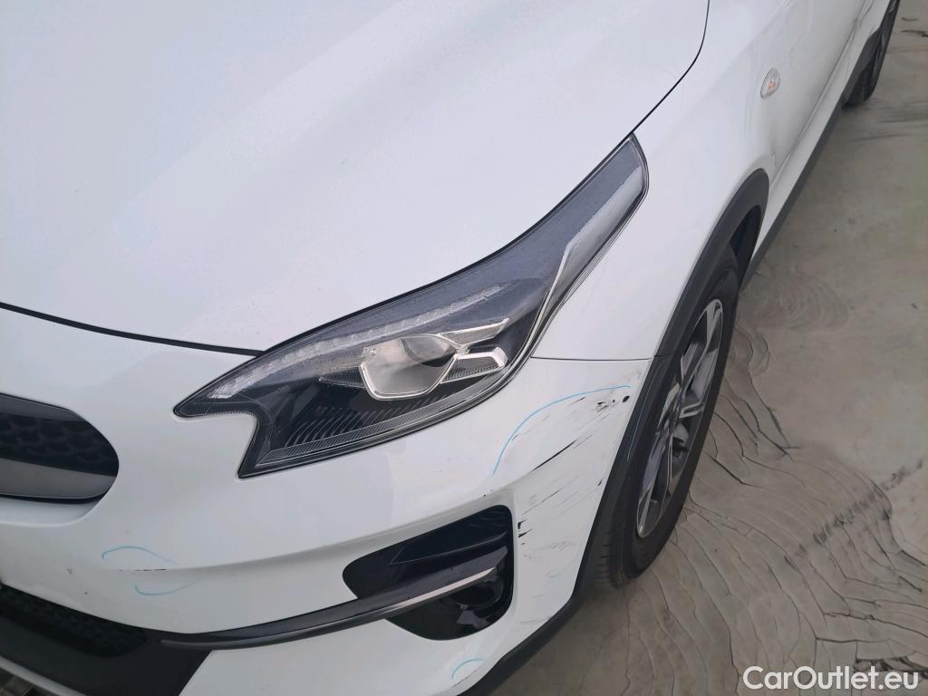 KIA  XCeed KIA  / 2019 / 5P / todoterreno 1.0 T-GDi Drive 88kW (120CV) #17