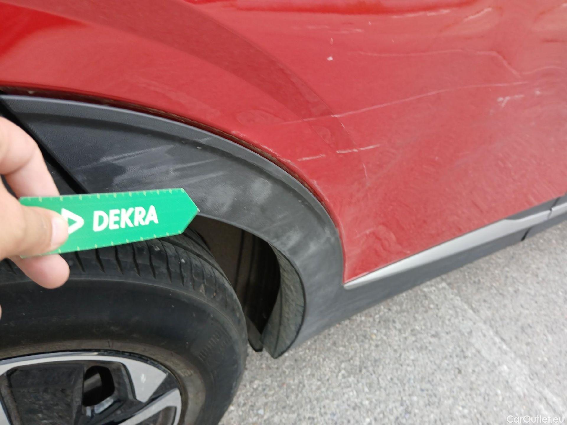 KIA  Sportage KIA  / 2022 / 5P / todoterreno 1.6 T-GDi MHEV 110kW (150CV) Drive 4x2 (AC2) #46