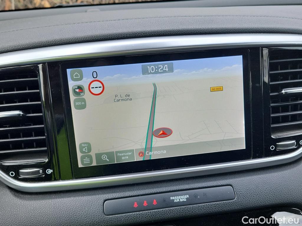 KIA  Sportage KIA  / 2018 / 5P / todoterreno 1.6 MHEV Drive 100kW (136CV) 4x2 #12