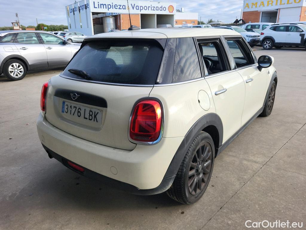 Mini  Cooper MINI MINI / 2014 / 5P / berlina con portón ONE 5 PUERTAS (CX) #2