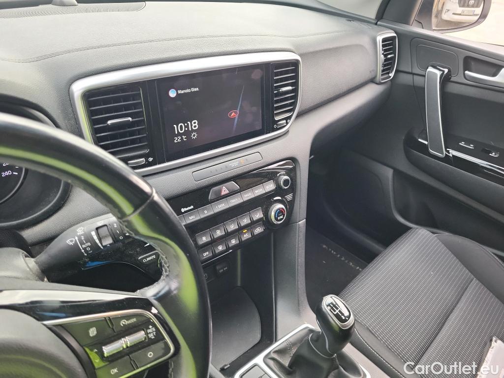 KIA  Sportage KIA  / 2018 / 5P / todoterreno 1.6 MHEV Drive 100kW (136CV) 4x2 #14