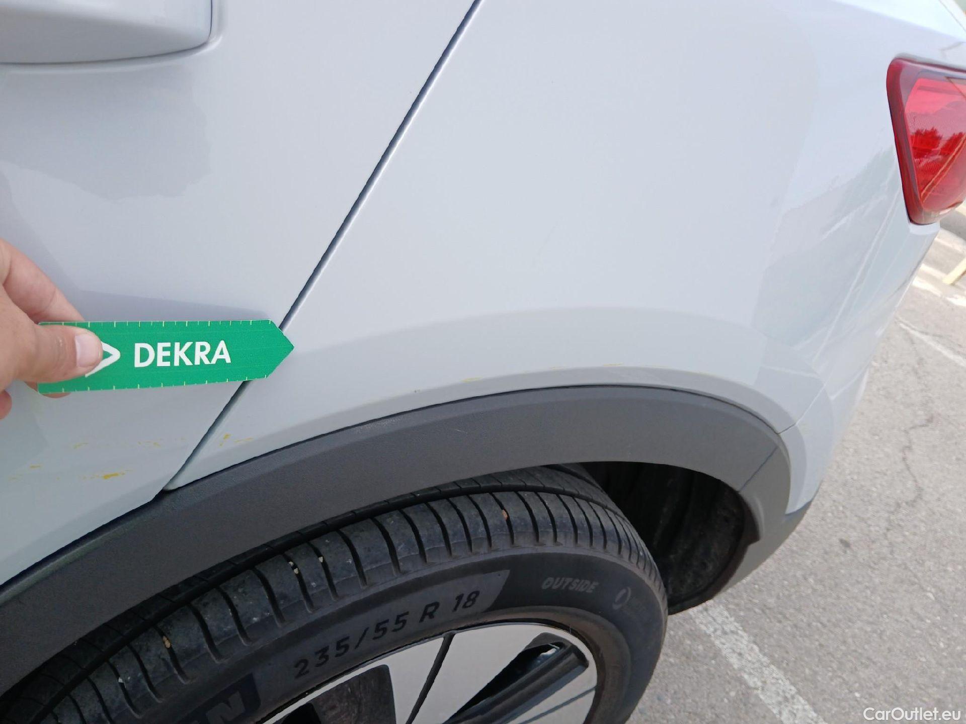  Volvo  XC 40 VOLVO XC40 / 2017 / 5P / todoterreno 1.5 T4 Twin Recharge Inscription Ex Auto #13