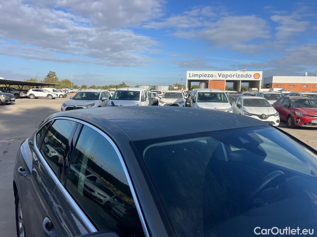 Audi  Q3 AUDI  Sportback / 2019 / 5P / todoterreno Advanced 35 TDI 110kW (150CV) S tronic (ACC) #14