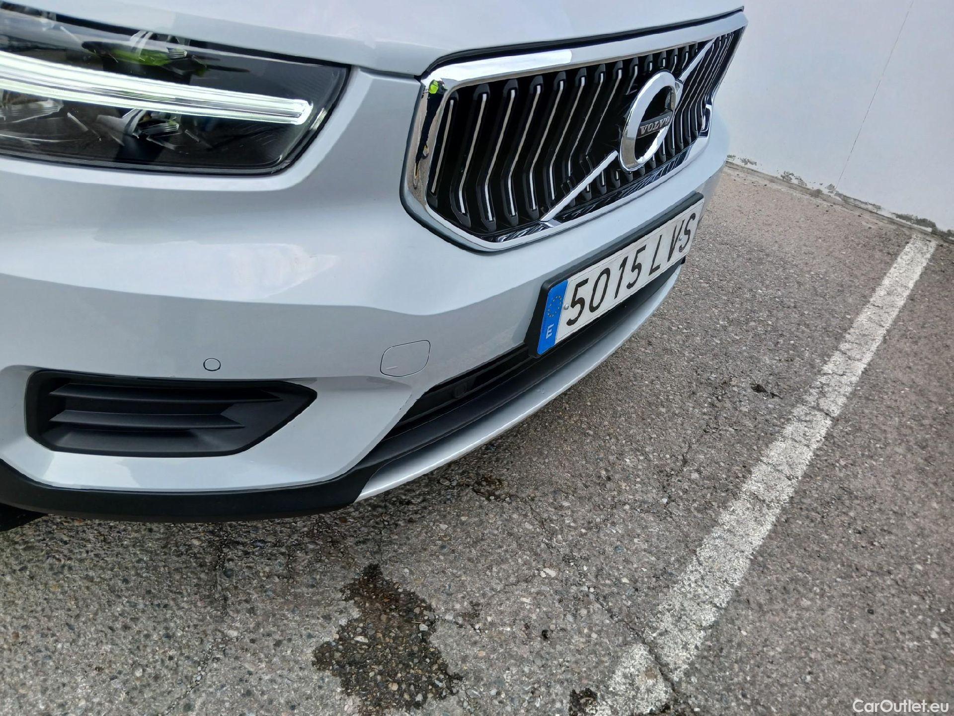  Volvo  XC 40 VOLVO XC40 / 2017 / 5P / todoterreno 1.5 T4 Twin Recharge Inscription Ex Auto #8