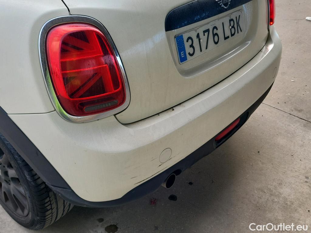 Mini  Cooper MINI MINI / 2014 / 5P / berlina con portón ONE 5 PUERTAS (CX) #15