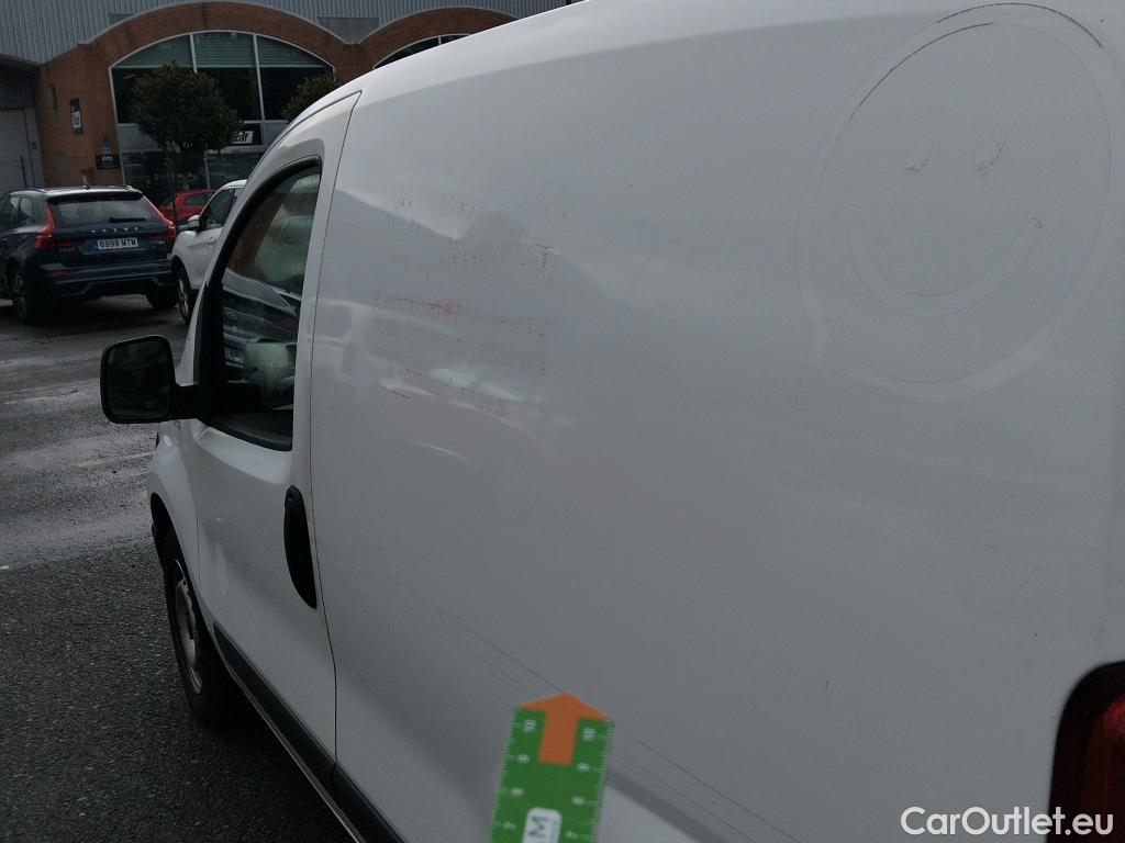  Fiat  Fiorino FIAT  / 2016 / 3P / furgón derivado de turismo Cargo Base 1.3 Mjet 59kW (80CV) E6 #11