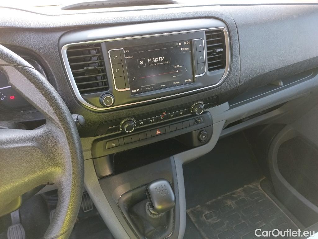 Opel  Vivaro OPEL  / 2019 / 4P / combi 1.5 Diésel 88kW (120CV) M Std Express #14