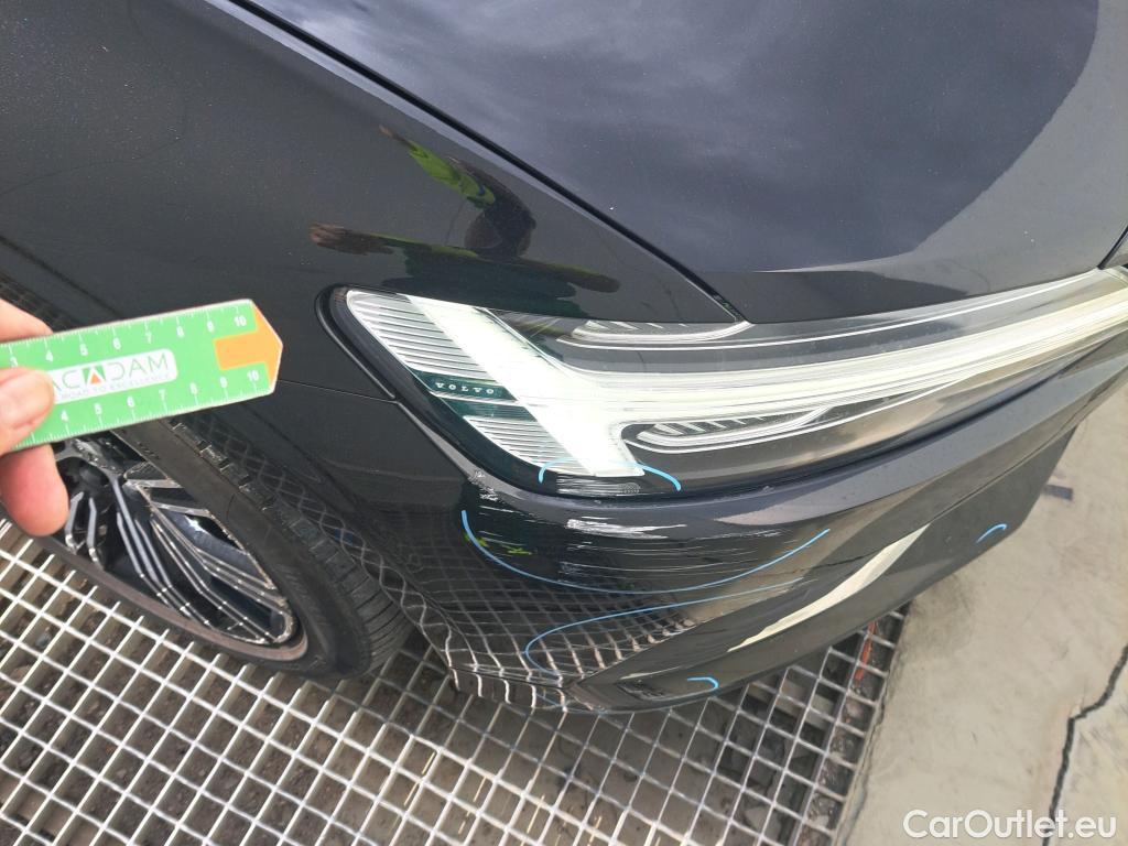  Volvo  S60 VOLVO  / 2019 / 4P / sedán 2.0 T8 AWD Inscription Auto #29