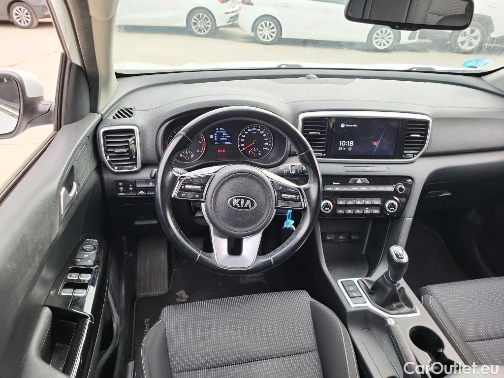 KIA  Sportage KIA  / 2018 / 5P / todoterreno 1.6 MHEV Drive 100kW (136CV) 4x2 #3
