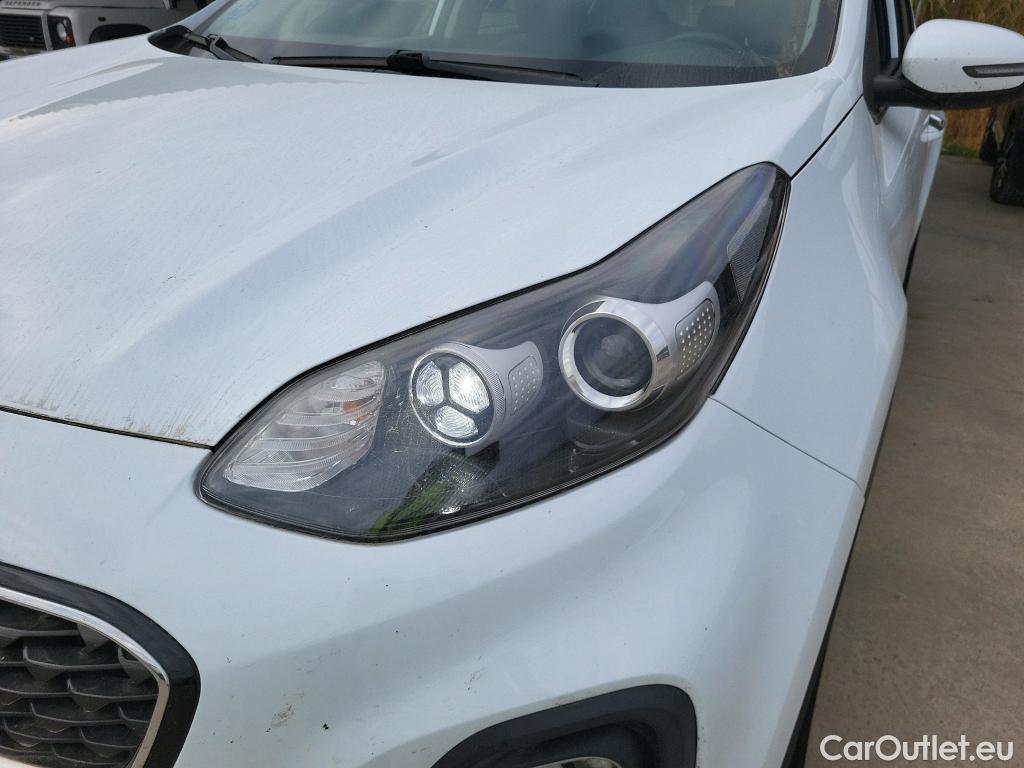 KIA  Sportage KIA  / 2018 / 5P / todoterreno 1.6 MHEV Drive 100kW (136CV) 4x2 #16