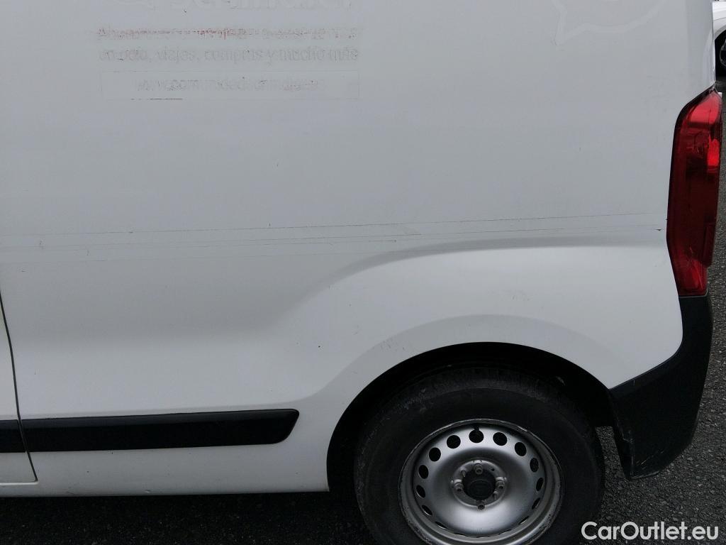 Fiat  Fiorino FIAT  / 2016 / 3P / furgón derivado de turismo Cargo Base 1.3 Mjet 59kW (80CV) E6 #5