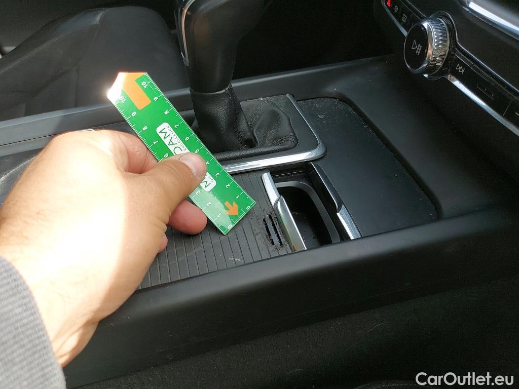  Volvo  XC60 VOLVO  / 2017 / 5P / todoterreno 2.0 D3 Momentum #15