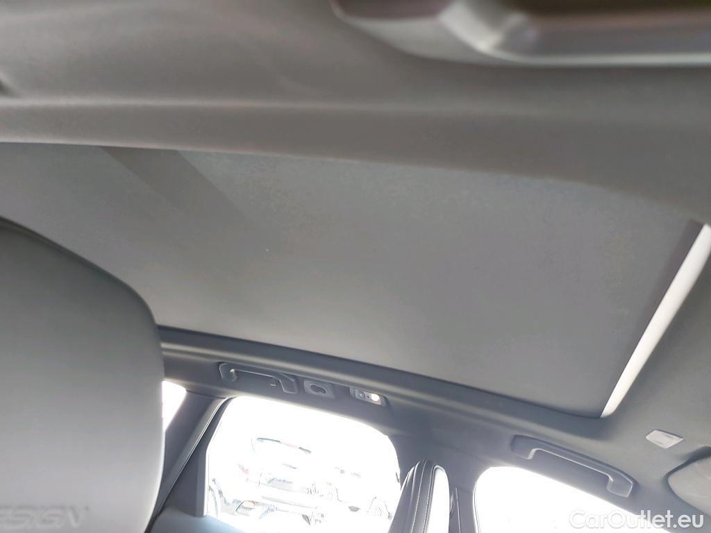 Volvo  XC60 VOLVO  / 2017 / 5P / todoterreno 2.0 T8 AWD R-Design Auto #13