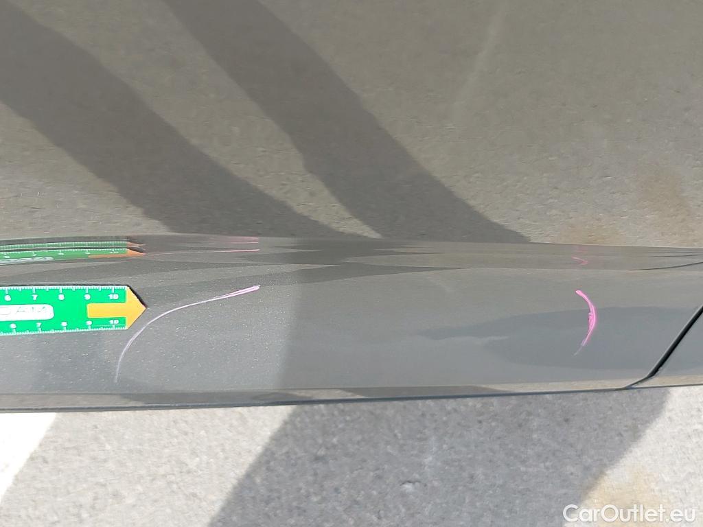  Volvo  XC 40 VOLVO XC40 / 2017 / 5P / todoterreno 1.5 T4 Twin Recharge Inscription Ex Auto #3